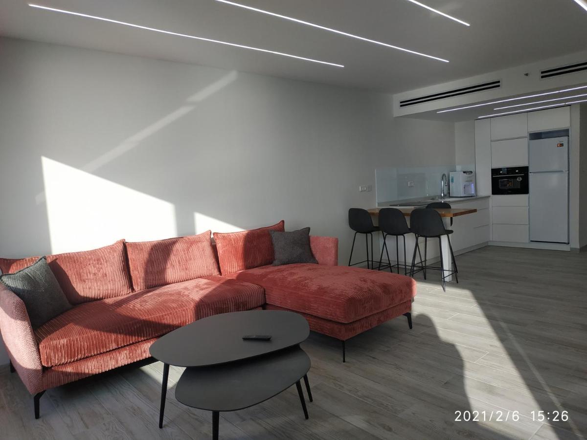 Almogim- Almog Building Haifa Eksteriør billede